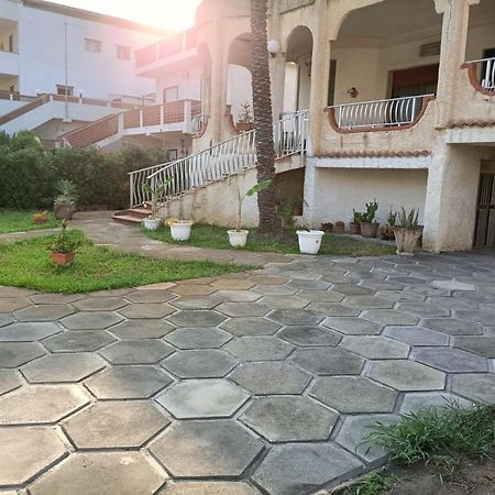 Fortezza Villa Azzurra Agnone Bagni Bagian luar foto