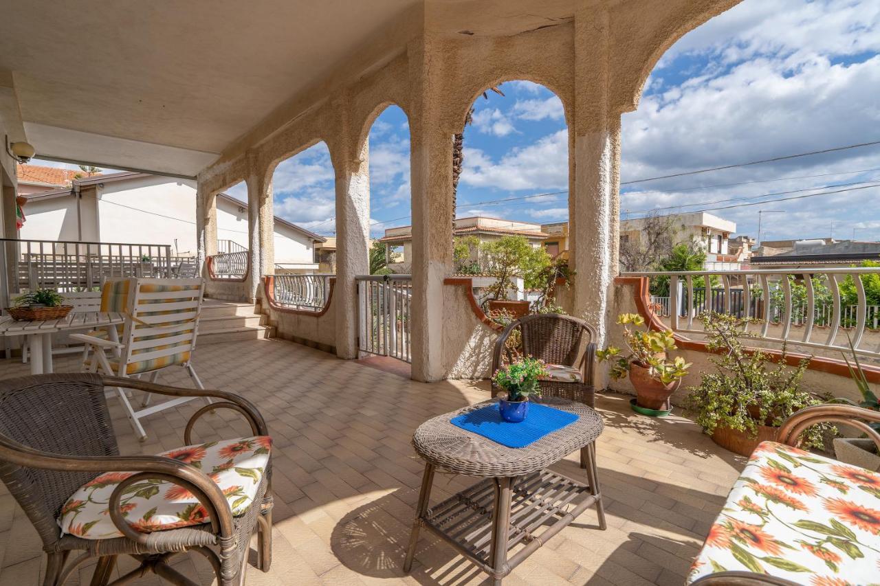 Fortezza Villa Azzurra Agnone Bagni Bagian luar foto