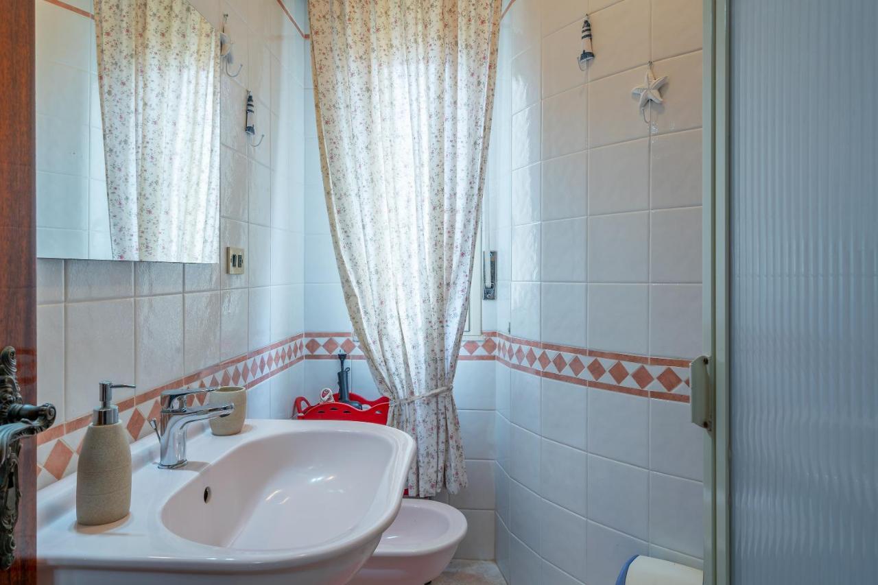 Fortezza Villa Azzurra Agnone Bagni Bagian luar foto