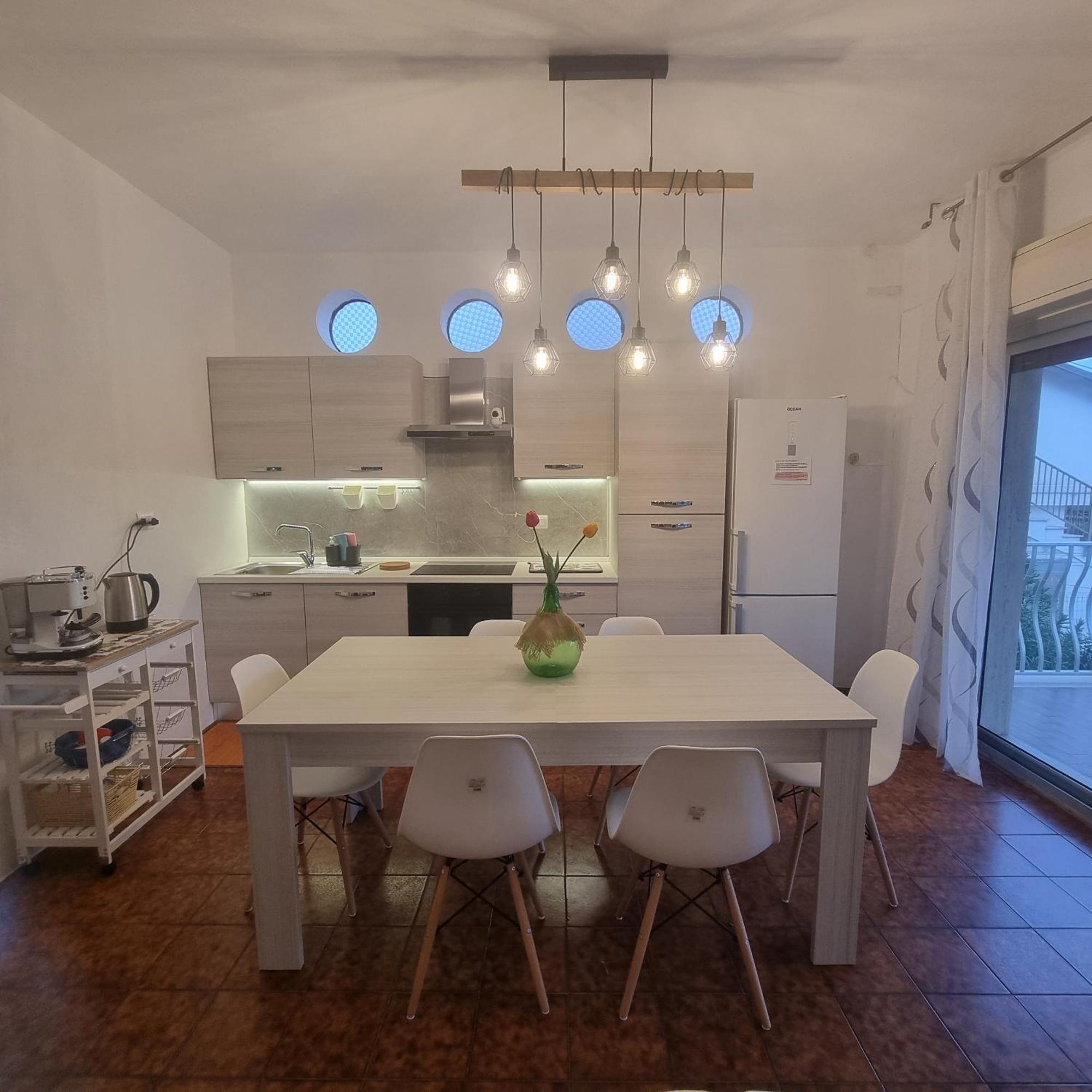 Fortezza Villa Azzurra Agnone Bagni Bagian luar foto